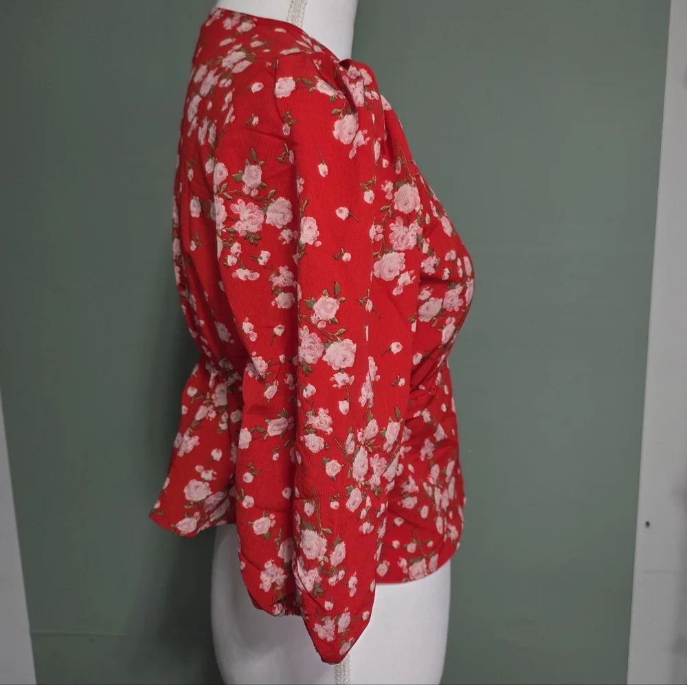 Sage The Label Blouse Women's Red and White Floral Top Size: Small - Picture 9 of 10